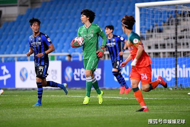 王钰栋复制精彩 经典战浙江绿城2比3惜败申花